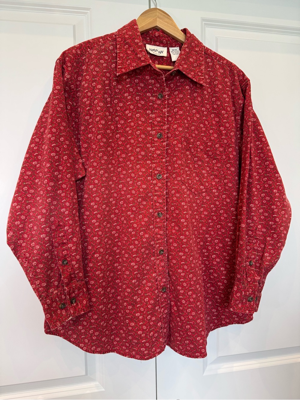 Krazy Kat Woman Floral Red Button-Down Shirt Courdury Jacket